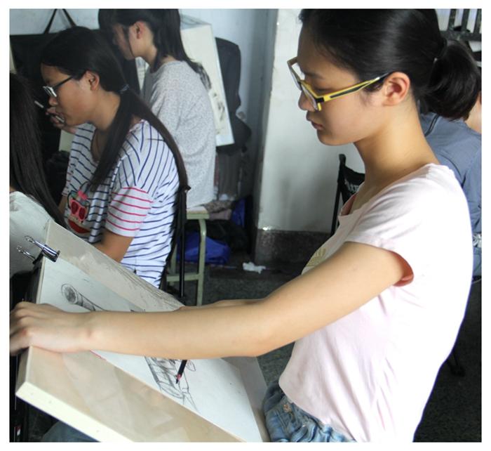 2017届青春永不散场[郑州画室]