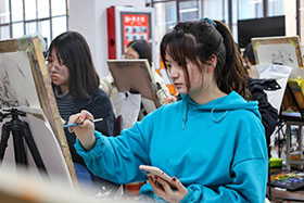 笑笑美术学子校考冲刺！为了梦想，我们全力以赴