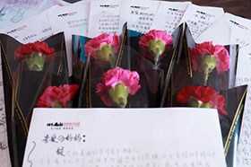 母亲节 | 致我最爱的母亲！世上美有很多种，你是最美的那一种。