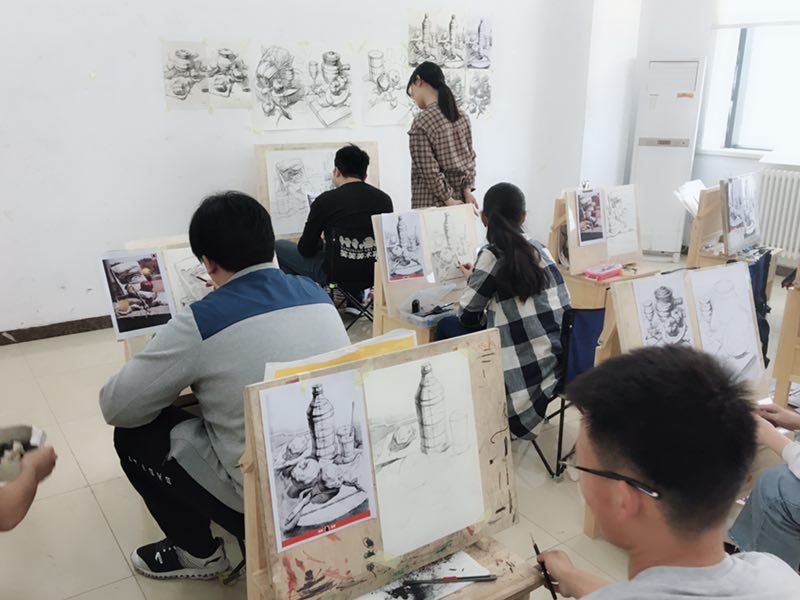 郑州高考美术集训-笑笑美术兵团