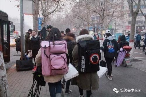 郑州画室哪家好？笑笑美术兵团
