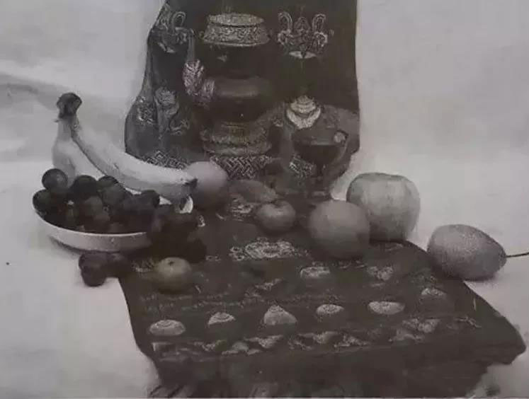 色彩考题 画黑白照片 色彩考题 画黑白照片