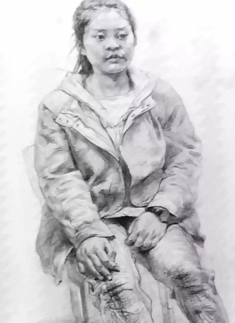 素描全身像的优缺点