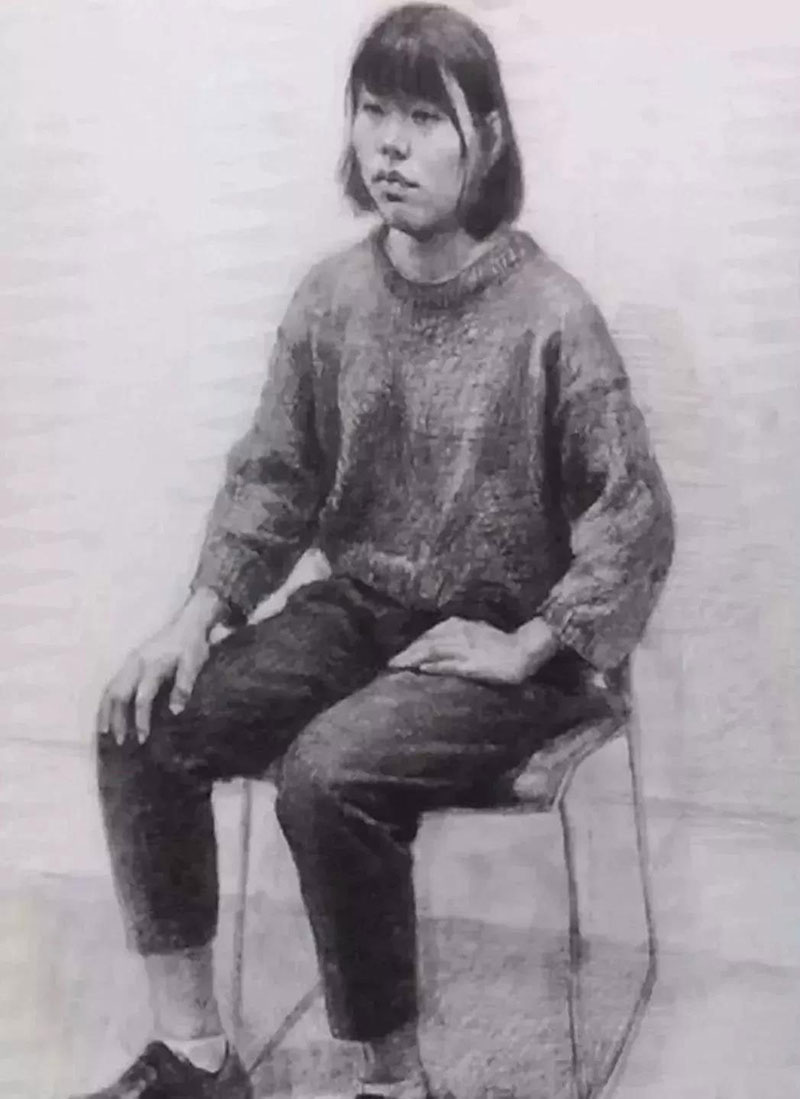 央美素描全身像高分卷