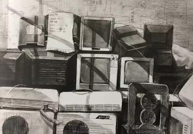 清华美院设计素描作品19