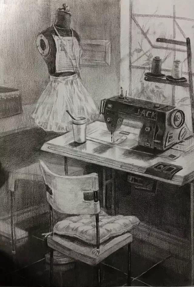 清华美院设计素描作品7