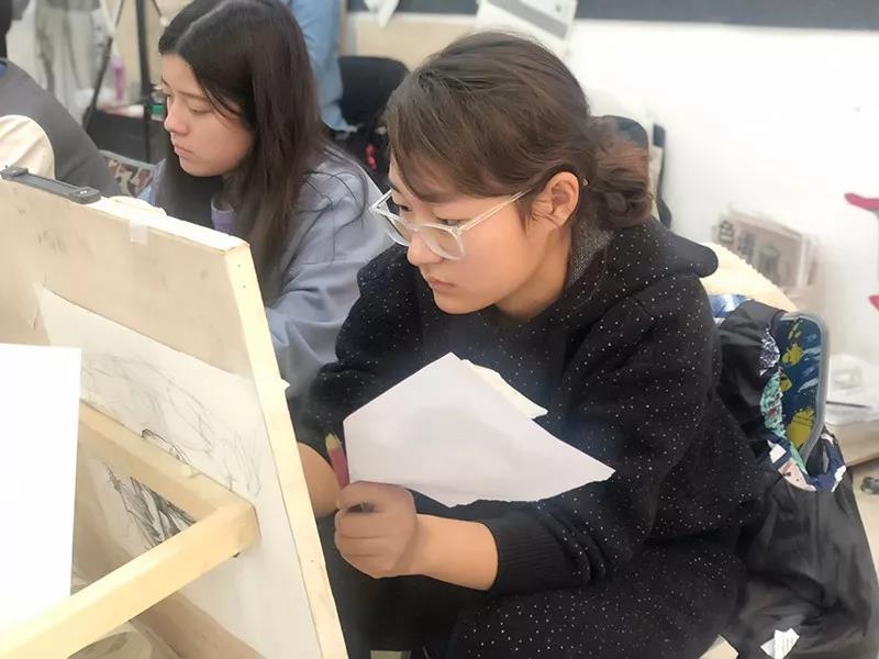 笑笑美术兵团2019届学员刘嘉宝