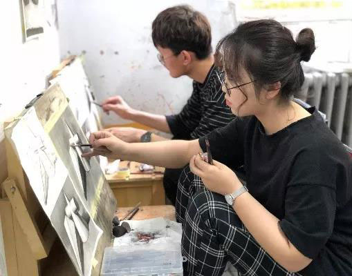 2019郑州笑笑画室母亲节16