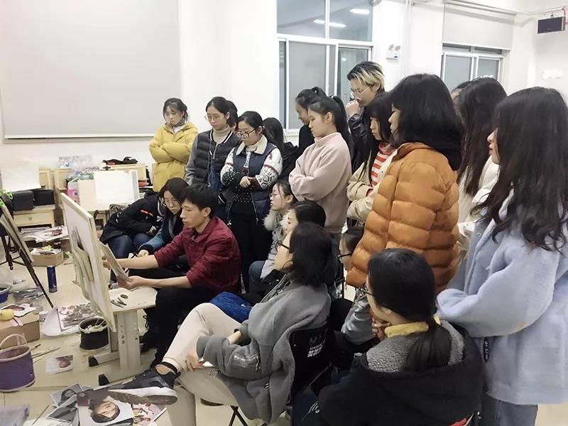 郑州美术培训,郑州画室,郑州高考美术集训