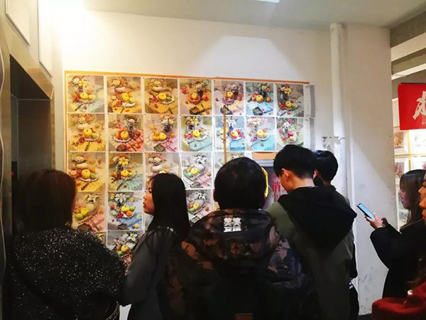 郑州笑笑画室精品校区感恩节画展9