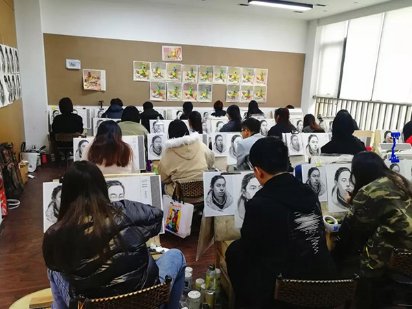 郑州笑笑画室美术专升本18