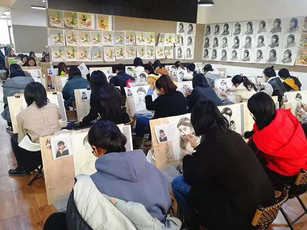 郑州笑笑画室美术专升本2020届第五次模拟考试2