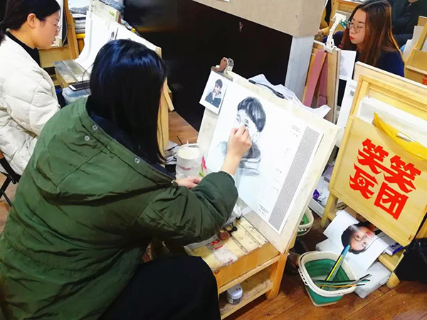 郑州笑笑画室美术专升本2020届第五次模拟考试3