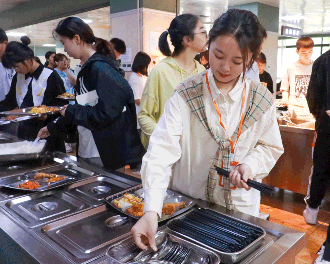 1634725286756972.gif 13.gif