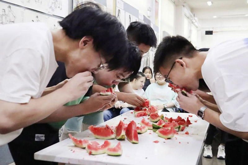 吃瓜比赛