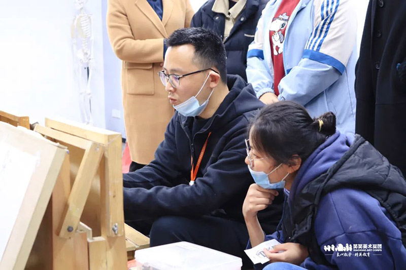 郑州画室笑笑美术兵团-集训课堂老师范画 郑州画室笑笑美术兵团-集训课堂老师范画