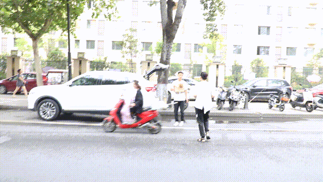 4.gif