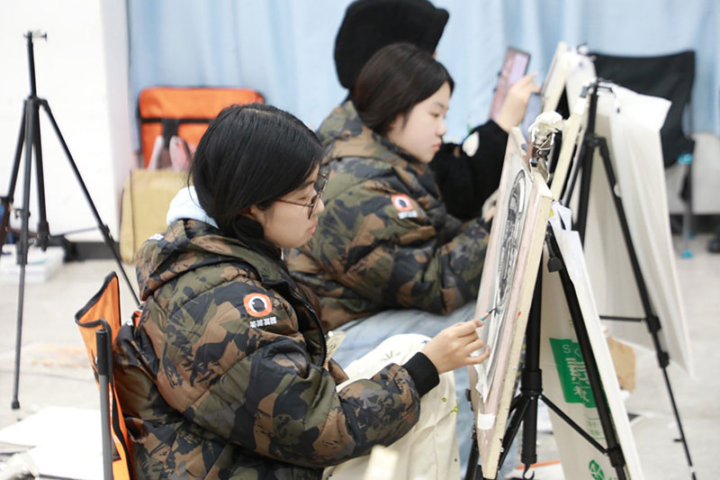 1754462138789175.jpg 8.jpg